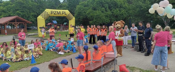 Bezpieczne wakacje -Przedszkole nr.22 Kędzierzyn Koźle. Bezpieczne wakacje -Przedszkole nr.22 Kędzierzyn Koźle.